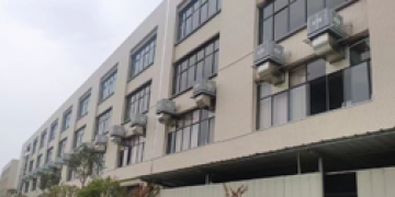 大面積廠房車間降溫方案設備安裝環保空調