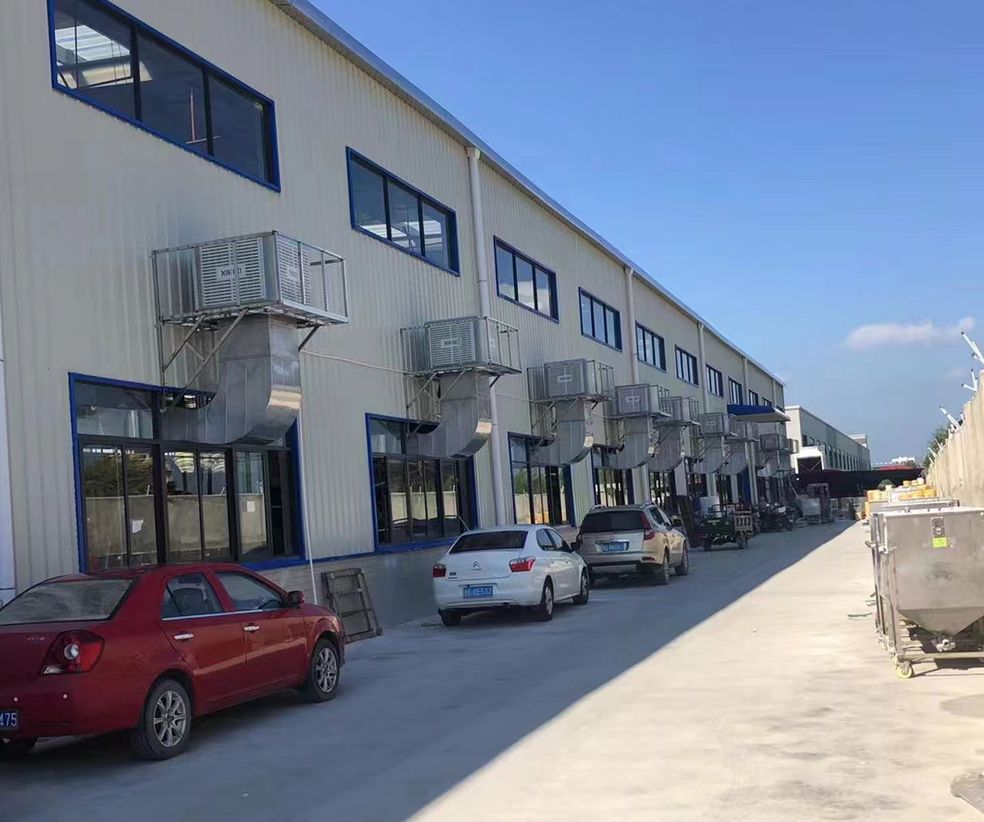 工業(yè)環(huán)保空調(diào)給廠房車間降溫通風(fēng).jpg