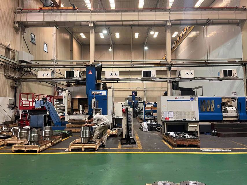 工業(yè)廠房車間降溫安裝工業(yè)省電空調.jpg 工業(yè)廠房車間降溫安裝工業(yè)省電空調.jpg